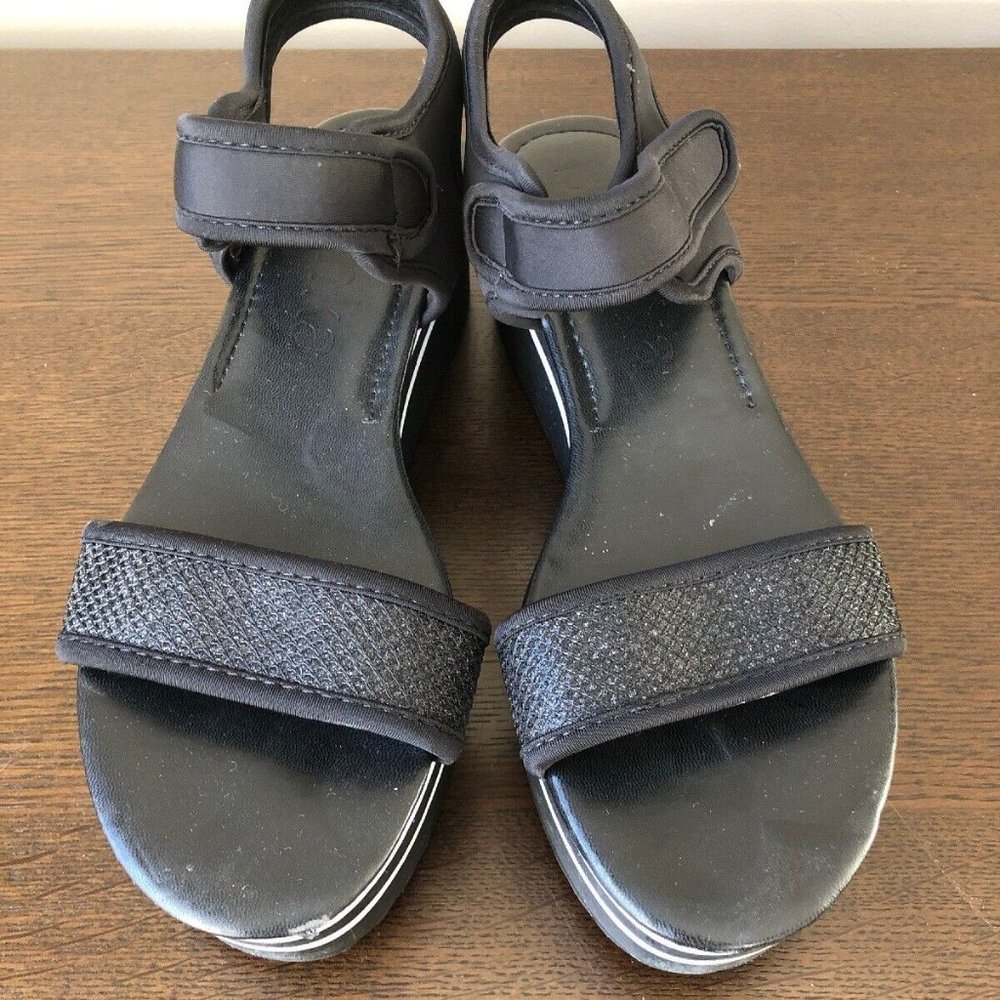 Bershka Women's Black Platform Sandals Sz 8